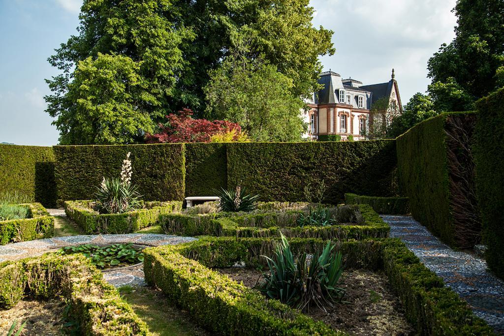 Chateau De Bouelles Bed & Breakfast Neufchatel-en-Bray Bagian luar foto