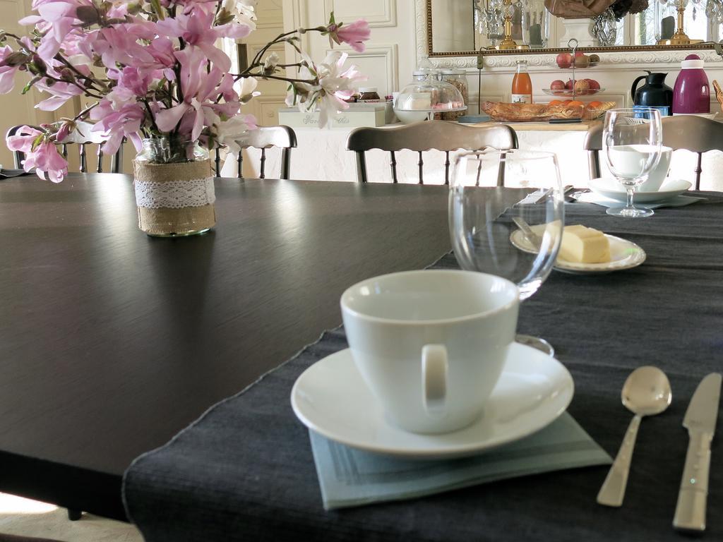 Chateau De Bouelles Bed & Breakfast Neufchatel-en-Bray Bagian luar foto